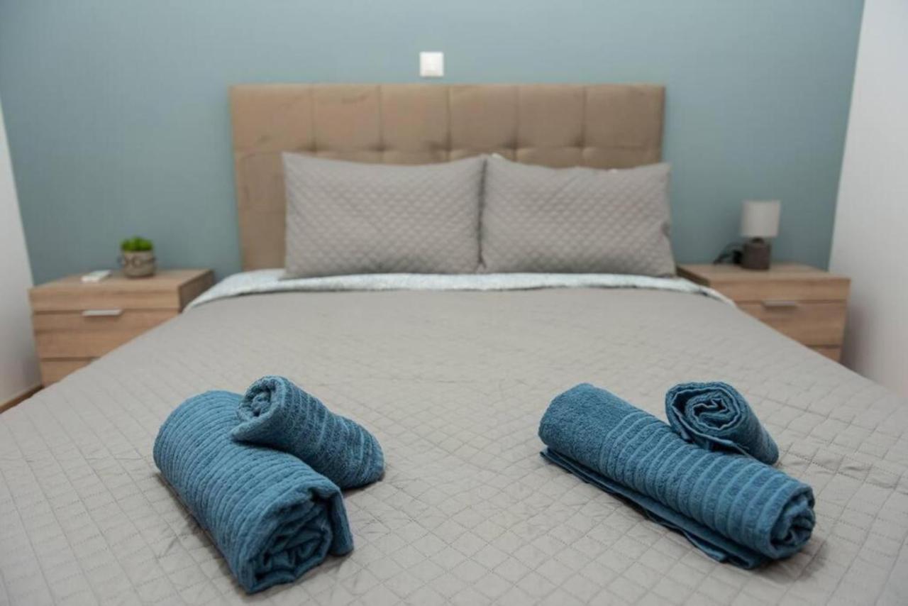 Renovated Spacious Flat 7Min To Subway Station- Афіни Екстер'єр фото